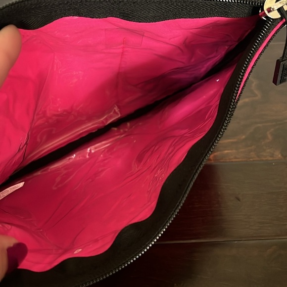 Pink cosmetics bag - Picture 4 of 6